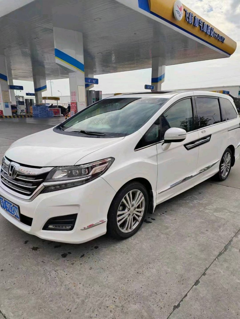 北京18年本田艾力绅2