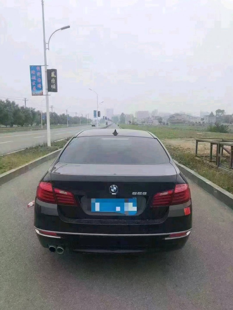 宜春14年宝马5系8