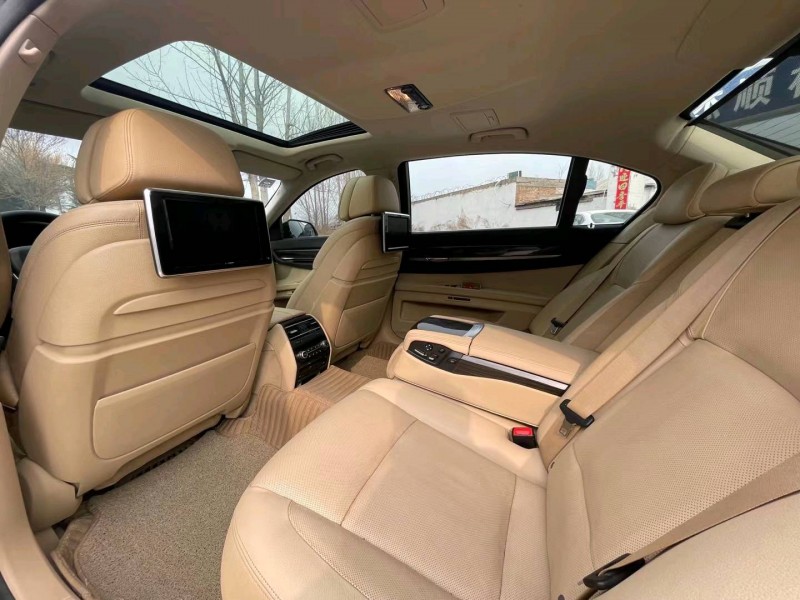 郑州14年宝马7系5