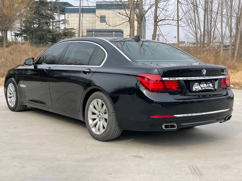 郑州14年宝马7系9