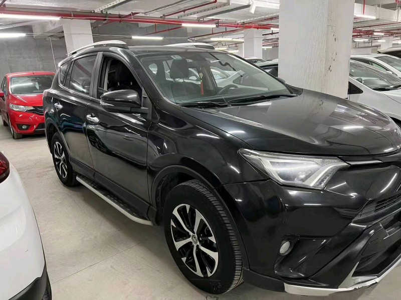 嘉興16年豐田RAV44