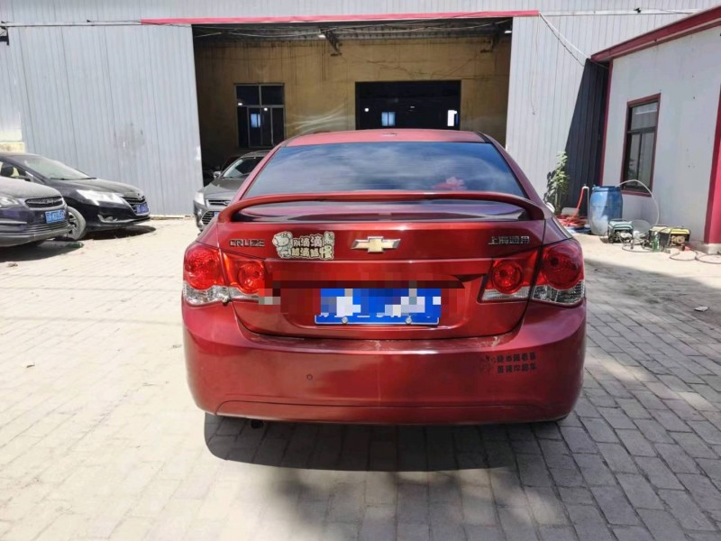 保定10年雪佛兰科鲁兹9