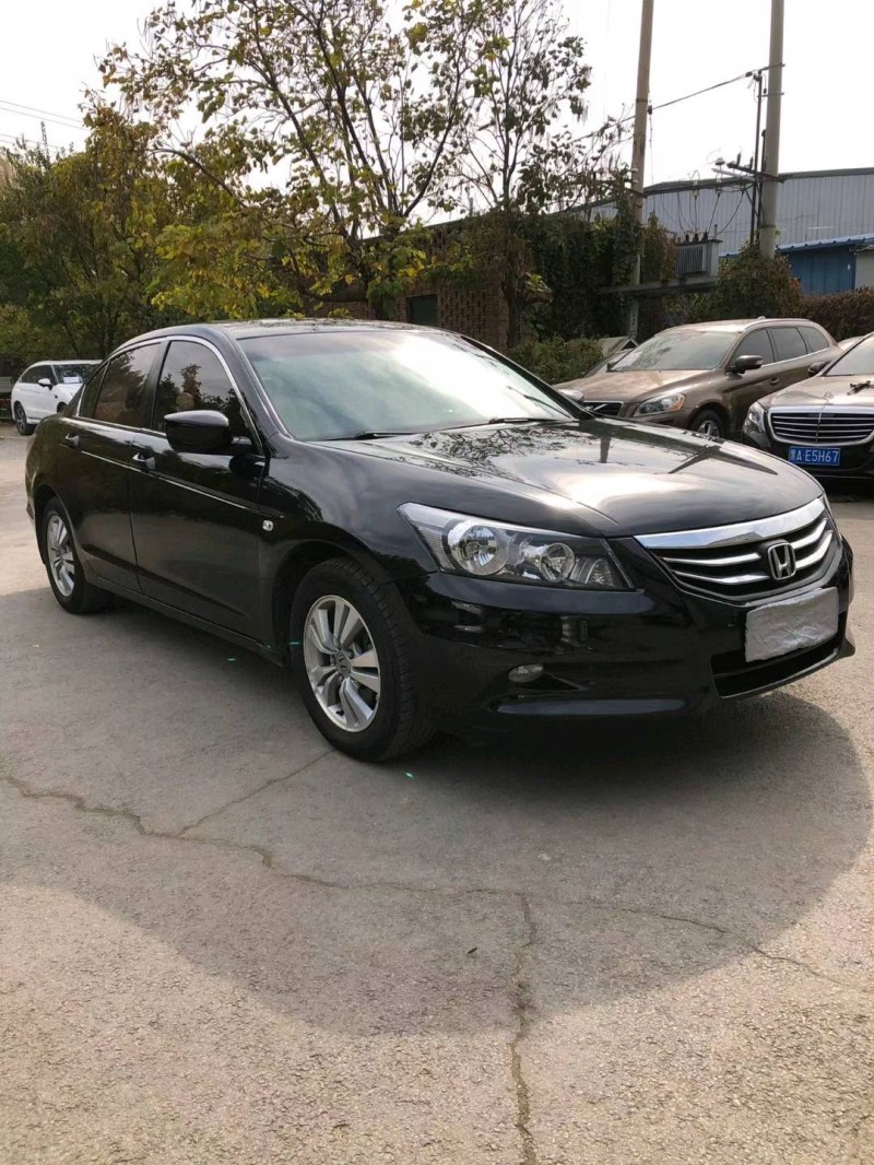 沈阳11年本田雅阁2