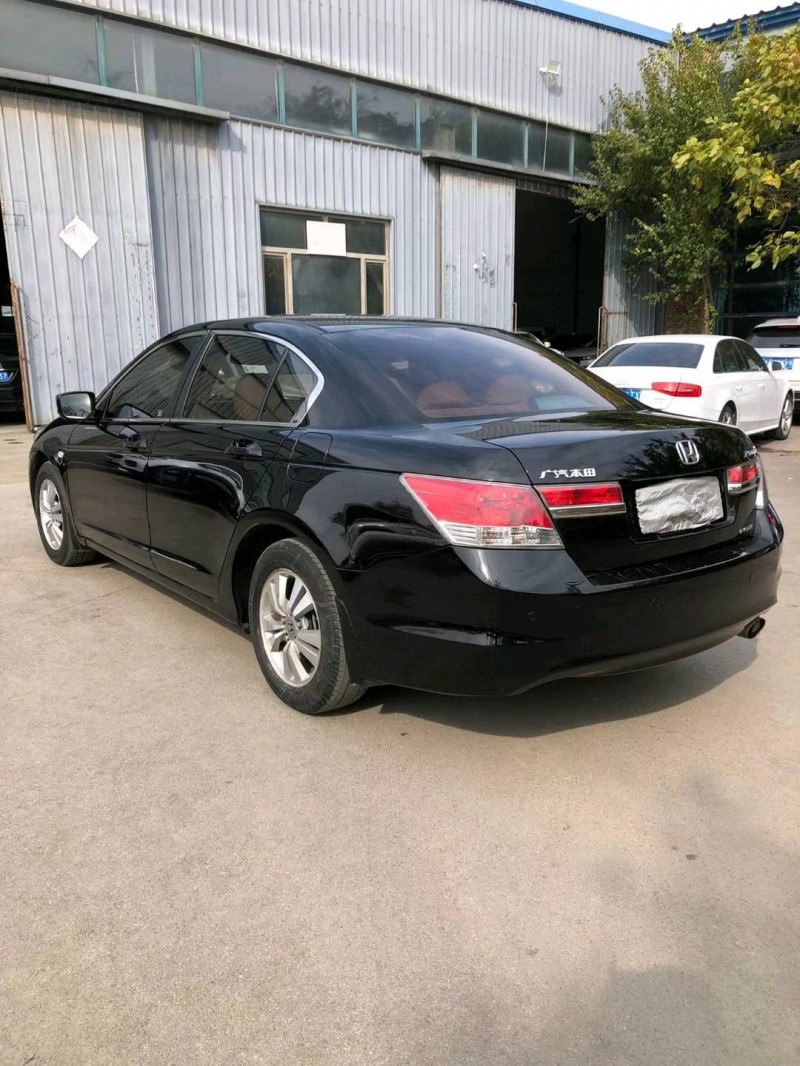 沈阳11年本田雅阁4