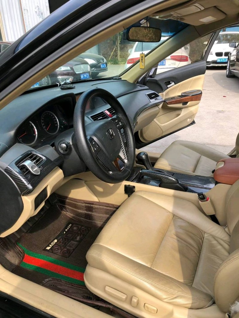 沈阳11年本田雅阁7