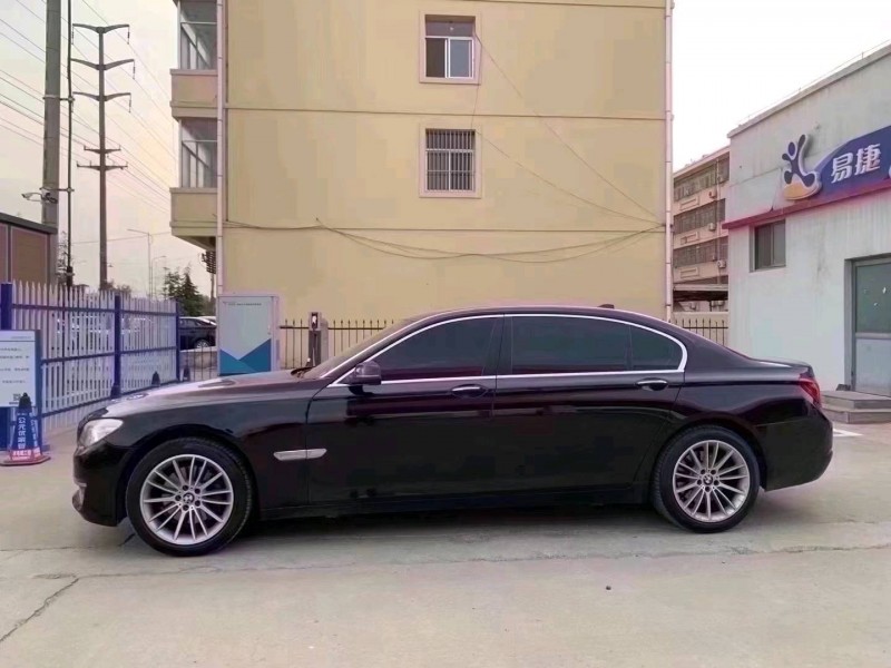 北京14年宝马7系5