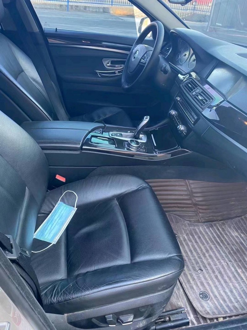 济宁13年宝马5系6