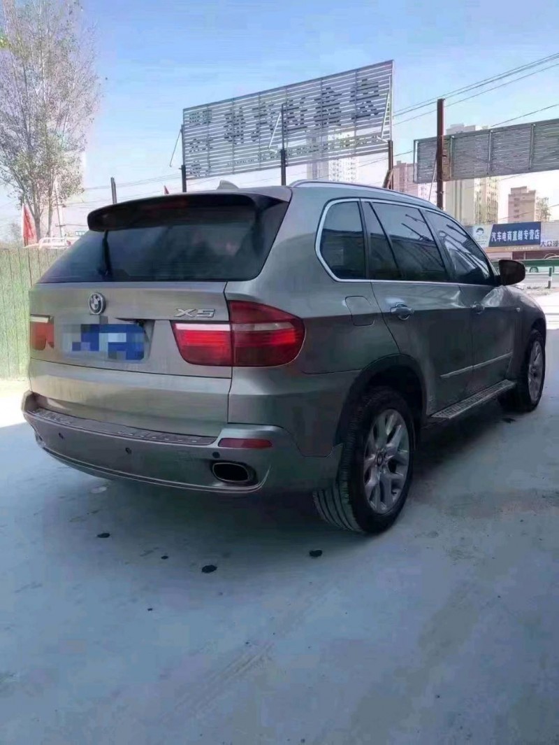 北京10年宝马X54