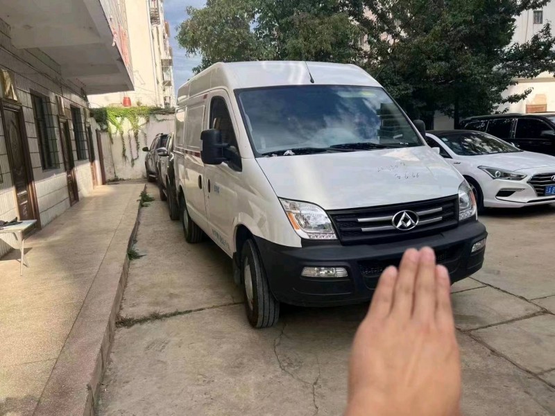 宜春21年大通V802