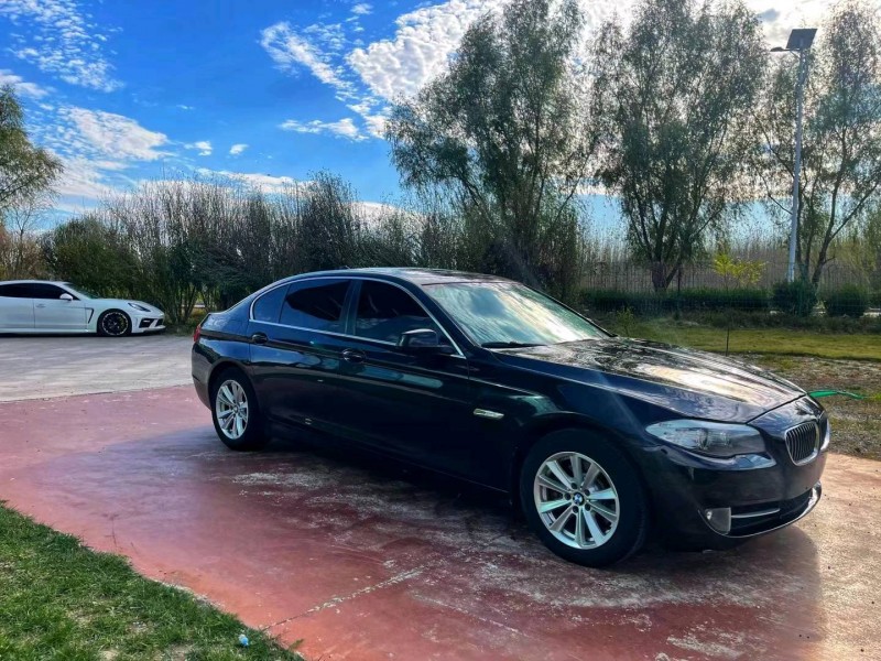 潍坊13年宝马5系8