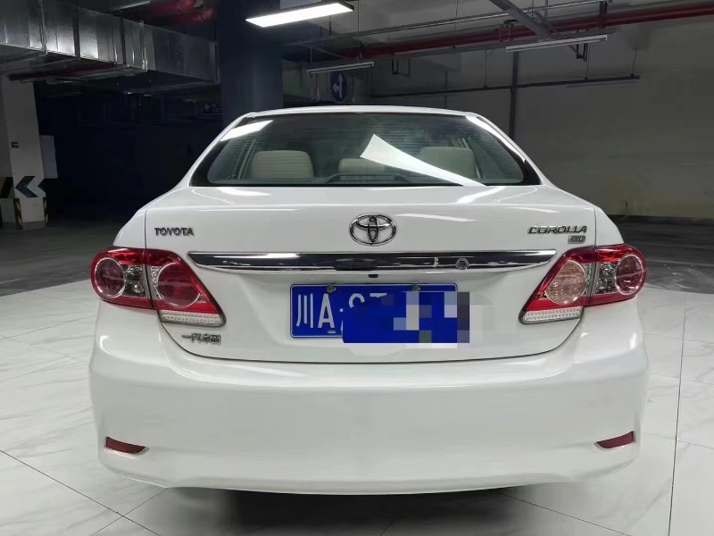 成都14年丰田卡罗拉2