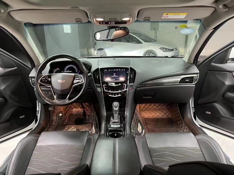 成都19年凯迪拉克ATS6