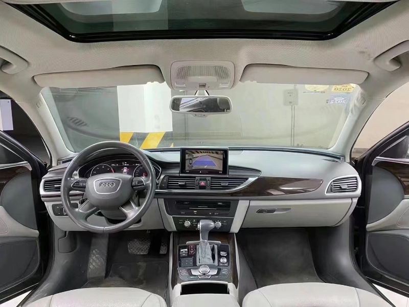 成都14年奥迪A6L9