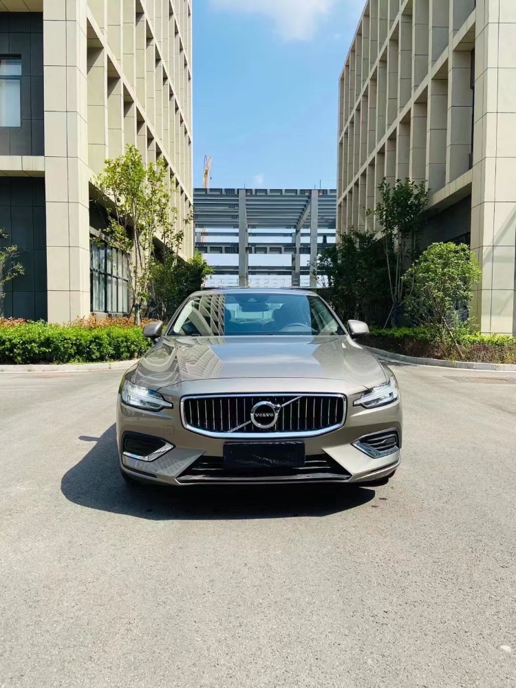 徐州22年沃尔沃S60L8