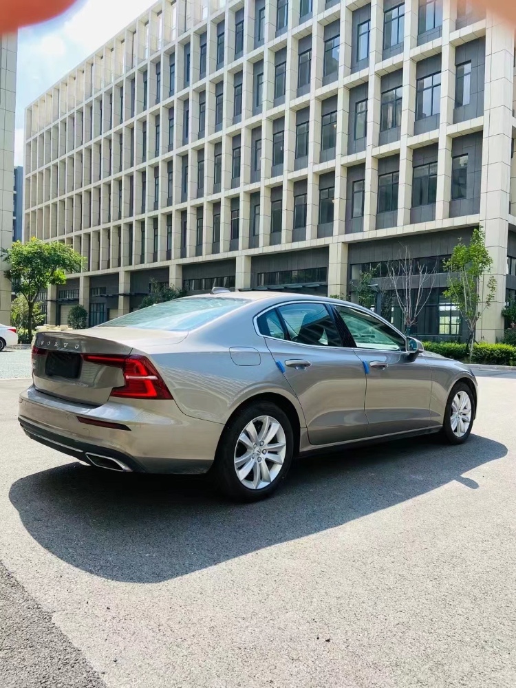 徐州22年沃尔沃S60L3