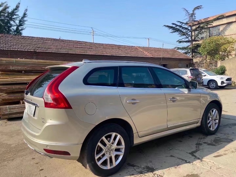 萊蕪17年沃爾沃XC607