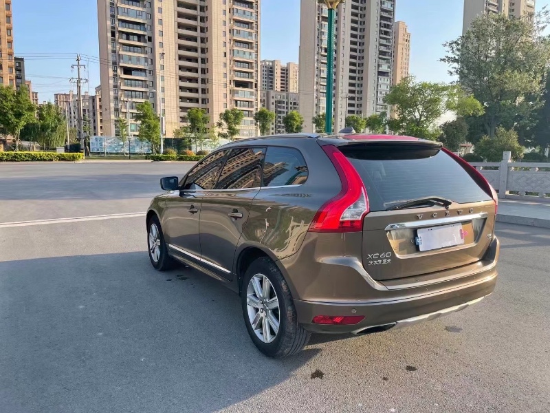 徐州16年沃尔沃XC604