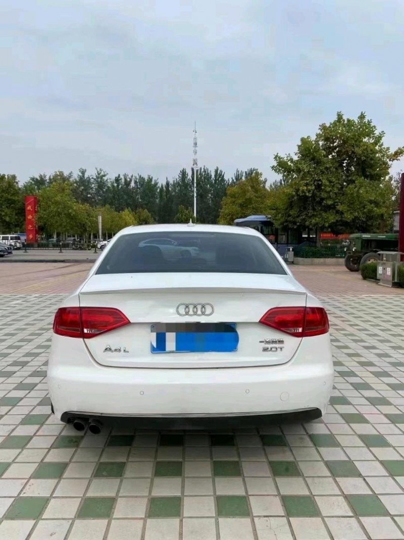 枣庄12年奥迪A4L6