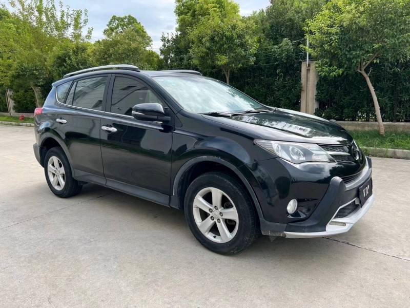 盐城13年丰田RAV4荣放3