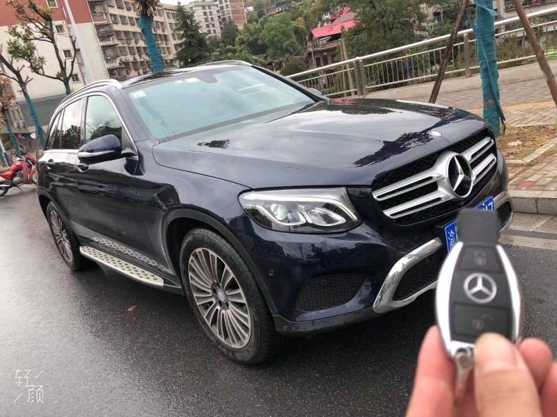 重庆17年奔驰GLC2