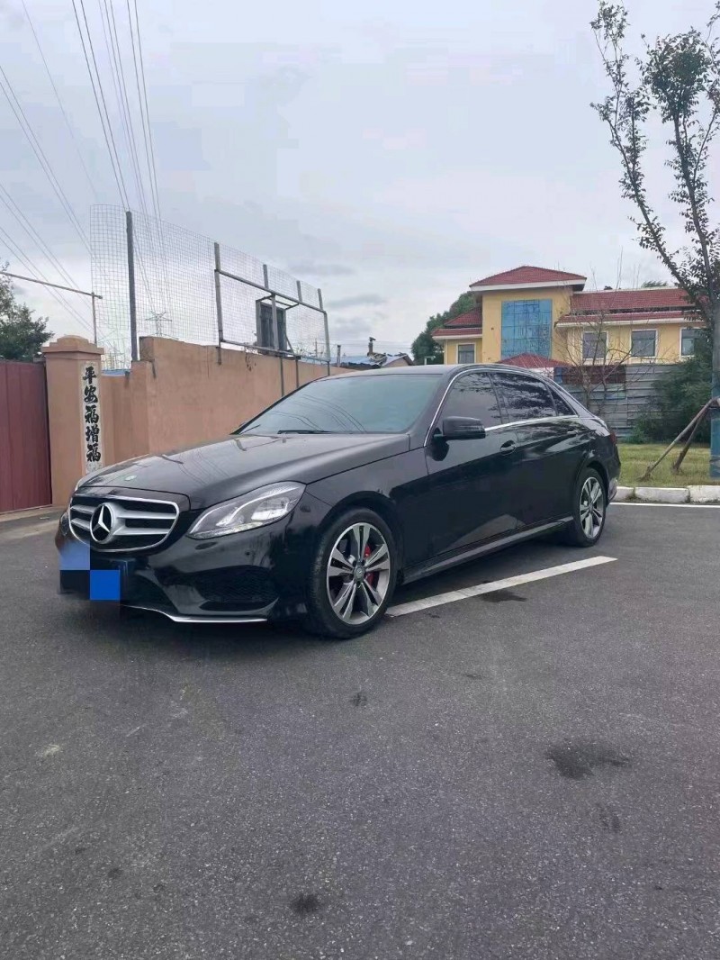青岛15年奔驰E8