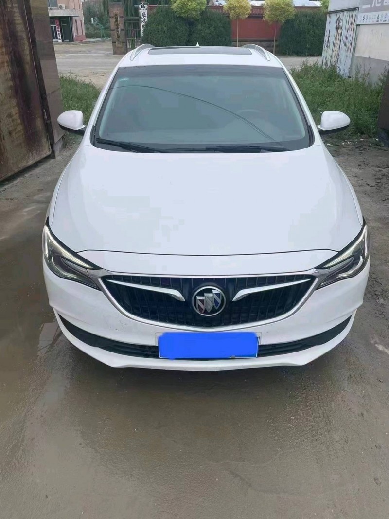 青岛19年别克威朗1