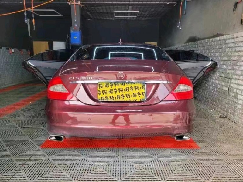 邯郸10年奔驰CLS2