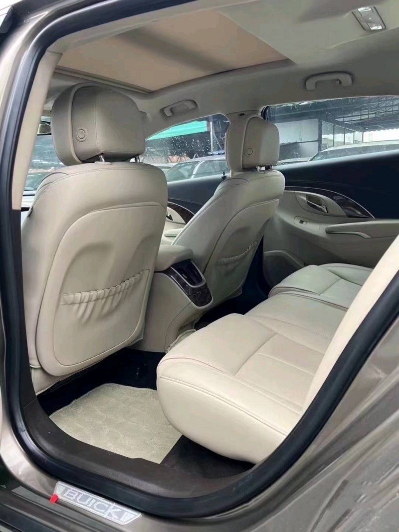 邯郸14年别克君越3