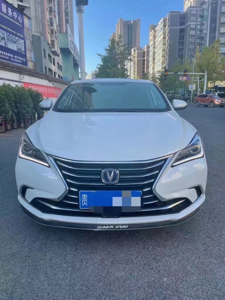貴陽20年長安汽車逸動1