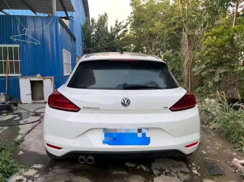 邯郸15年大众尚酷7