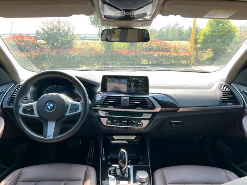 徐州19年宝马X36