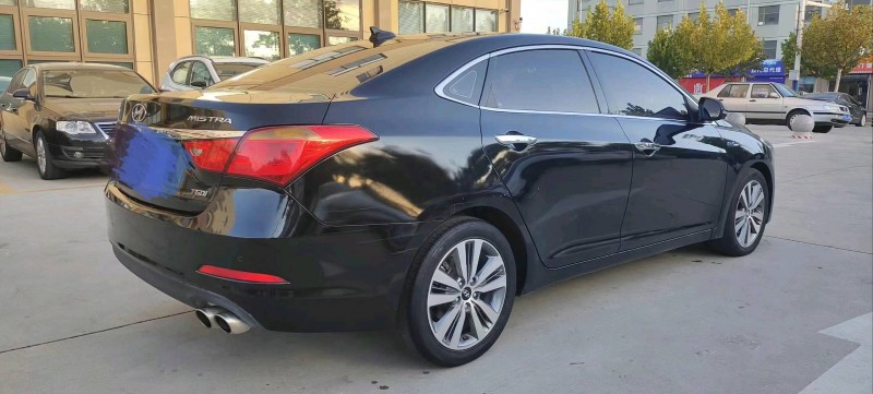 济南16年现代名图2