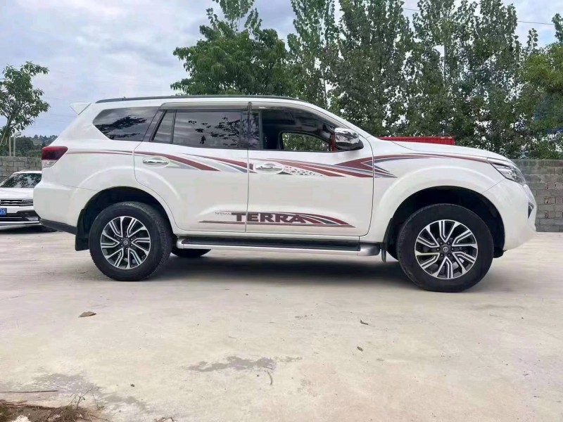 成都18年日产途达4