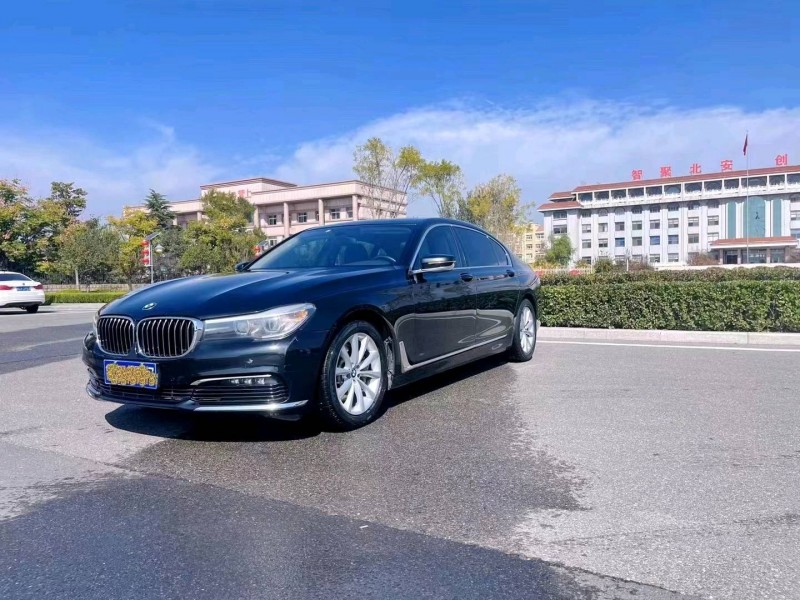 济南17年宝马7系2