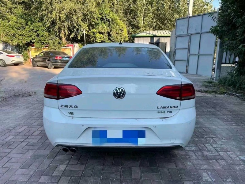 济南15年大众凌渡6