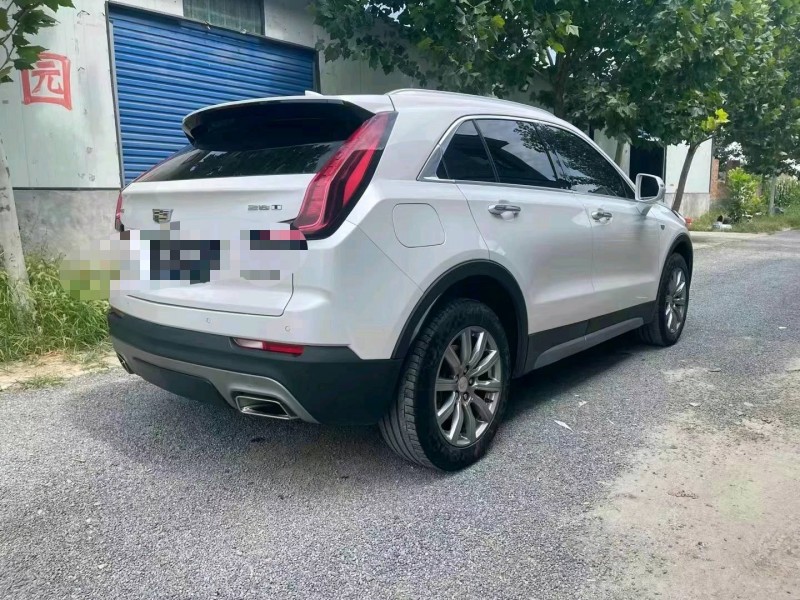 郑州20年凯迪拉克XT47