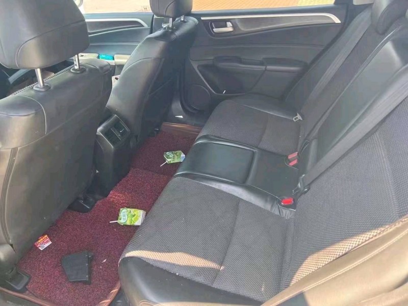 东营14年本田杰德3