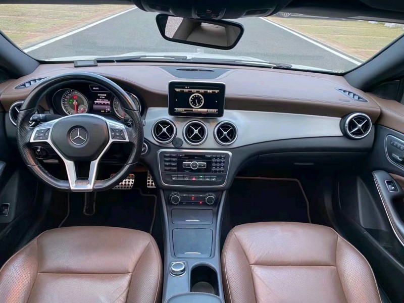 广州14年奔驰CLA7