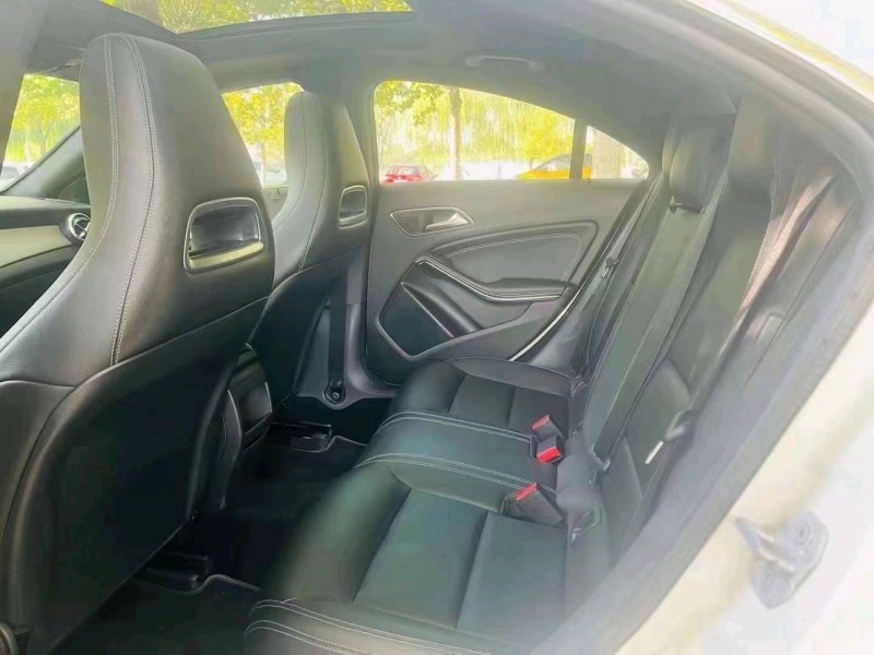 枣庄17年奔驰CLA5