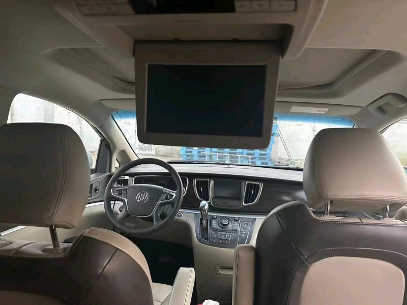 济南13年别克GL86