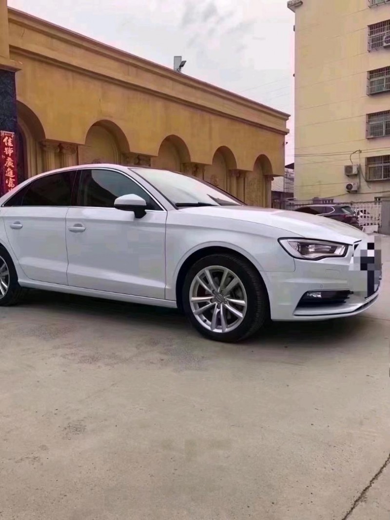 北京17年奥迪A32