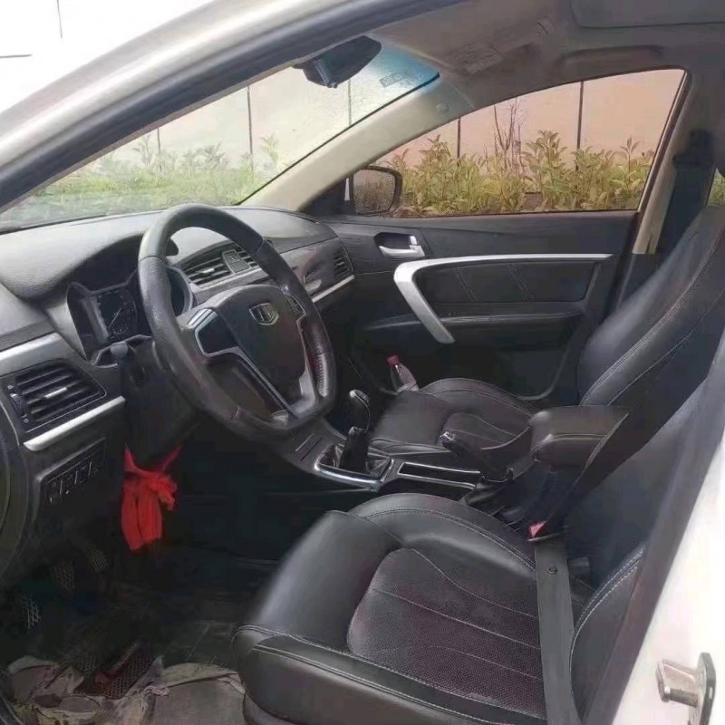 北京18年吉利帝豪4