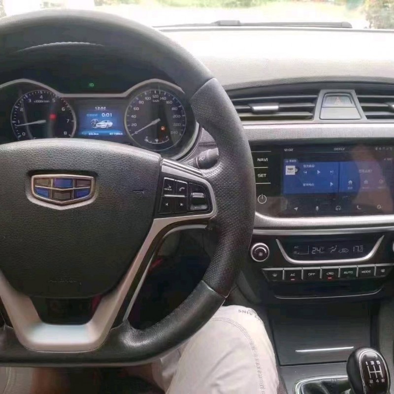 北京18年吉利帝豪3