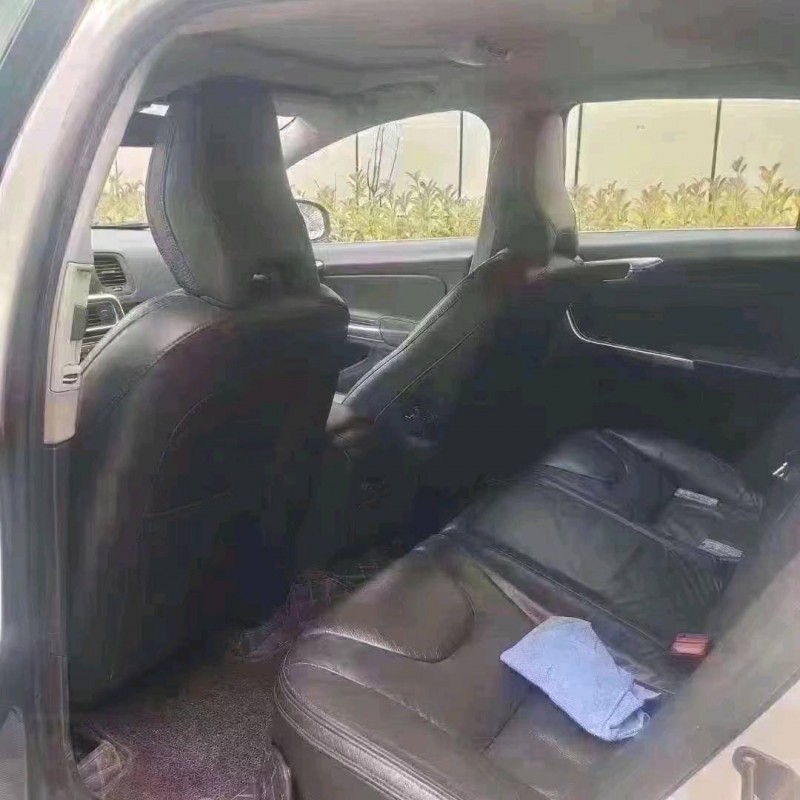 北京13年沃尔沃V607