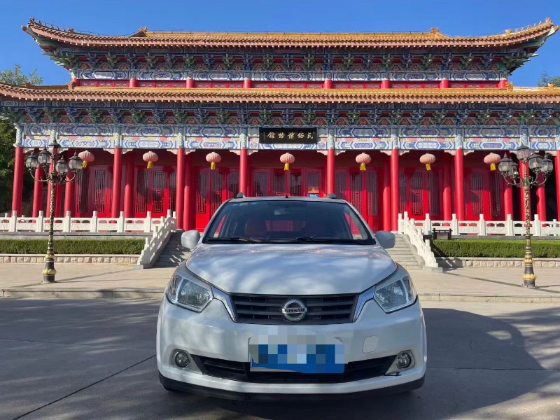 北京13年日产骐达1