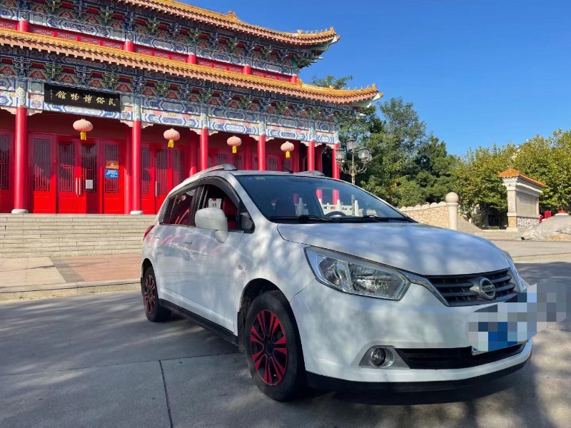 北京13年日产骐达4