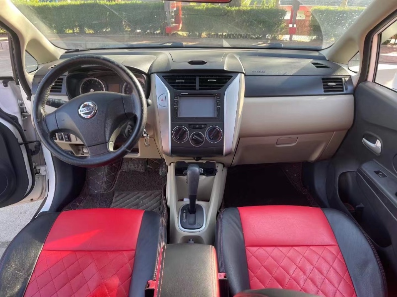 北京13年日产骐达8