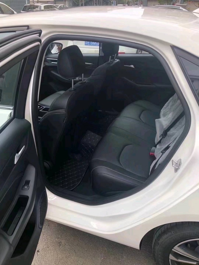 北京22年福特福睿斯7