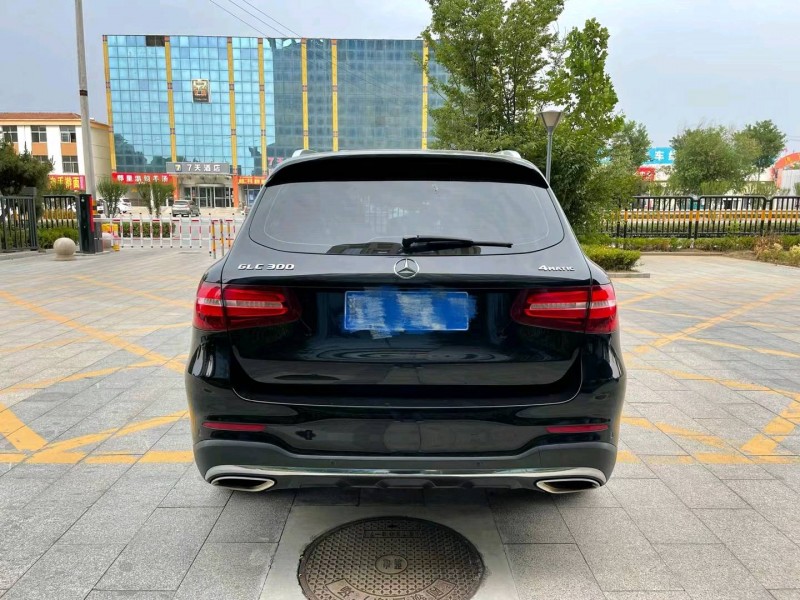 济宁18年奔驰GLC1