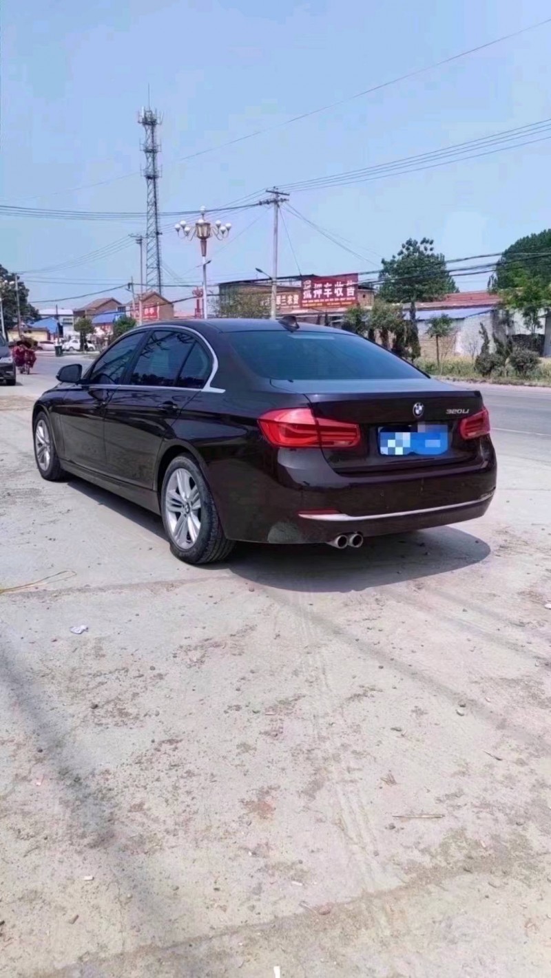 北京17年宝马3系2